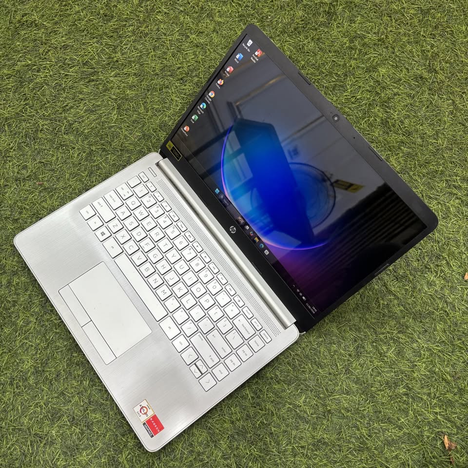 DI JUAL LAPTOP HP 14s-dk0xxx SECOND LIKE NEW – KENCANG, MULUS, SIAP PAKAI!