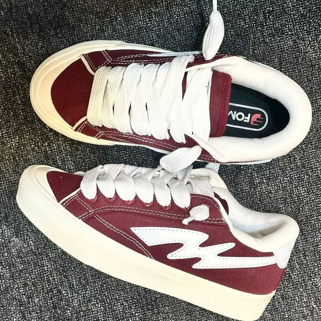 FOMO Sneaker Casual – Sepatu Kekinian Harga Grosir, Nyaman & Stylish!