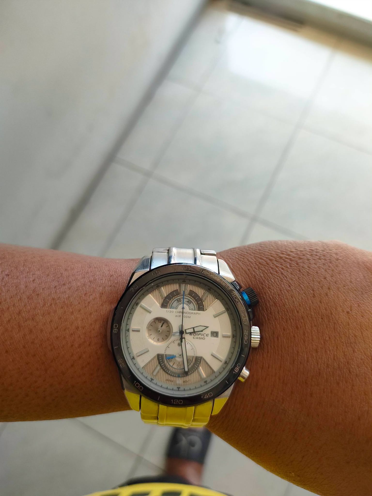 Jual Jam Tangan Original Casio Edifice EFR-520 – Second Mulus Siap Pakai