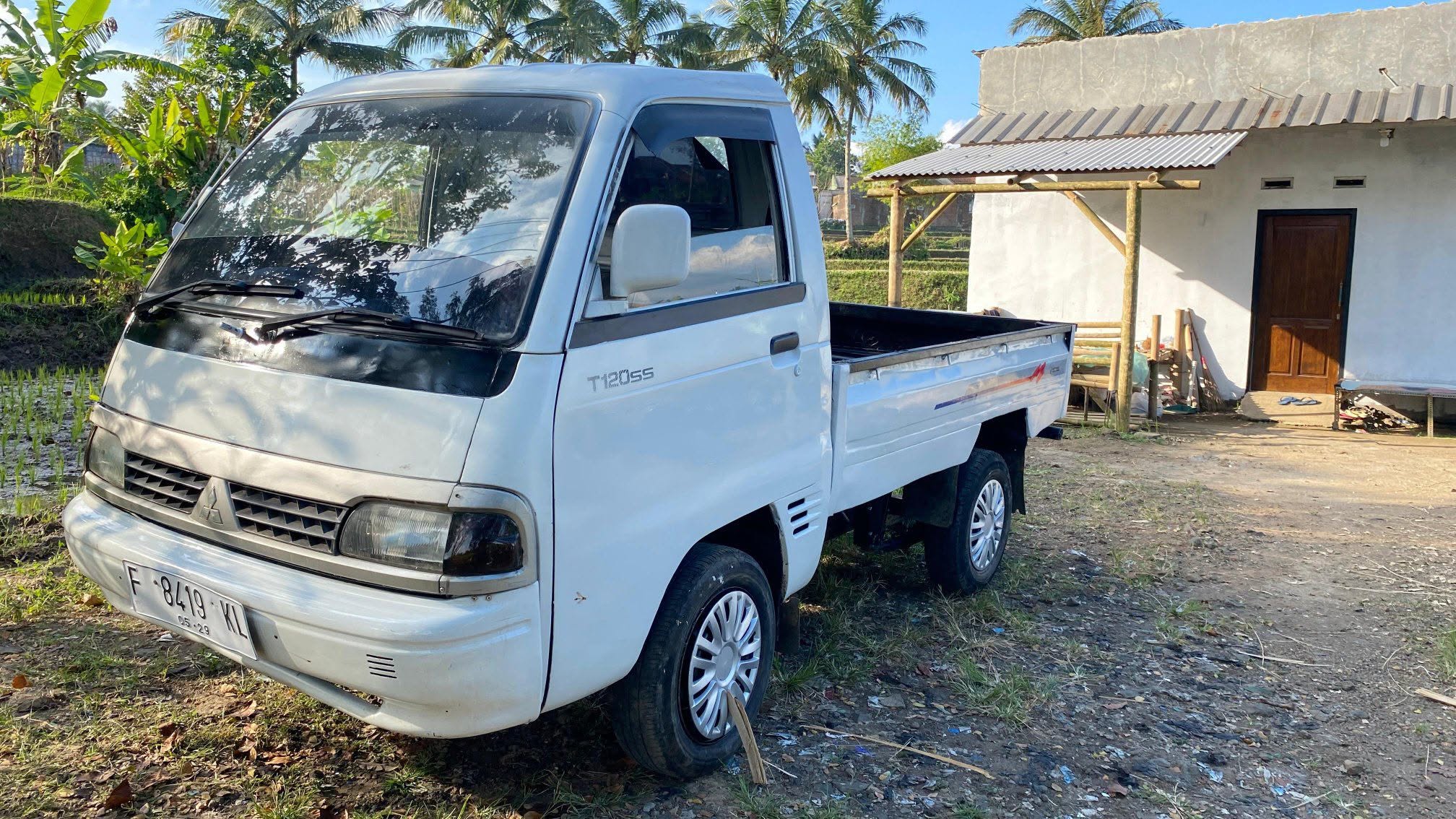 SS Pick Up Tahun 1996 Komplit F – Mesin Sehat, Siap Kerja, Harga Bersahabat!