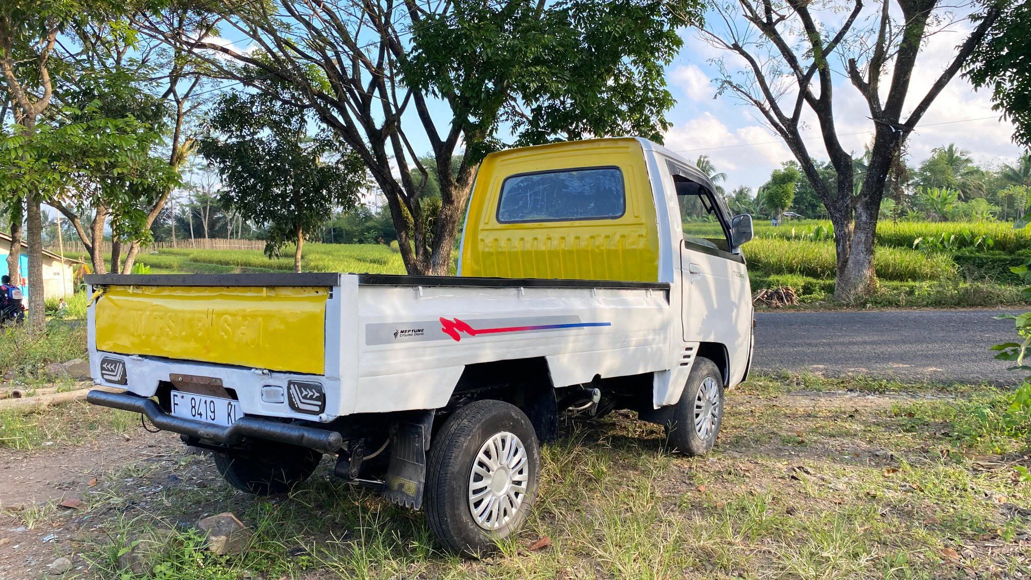 SS Pick Up Tahun 1996 Komplit F – Mesin Sehat, Siap Kerja, Harga Bersahabat!