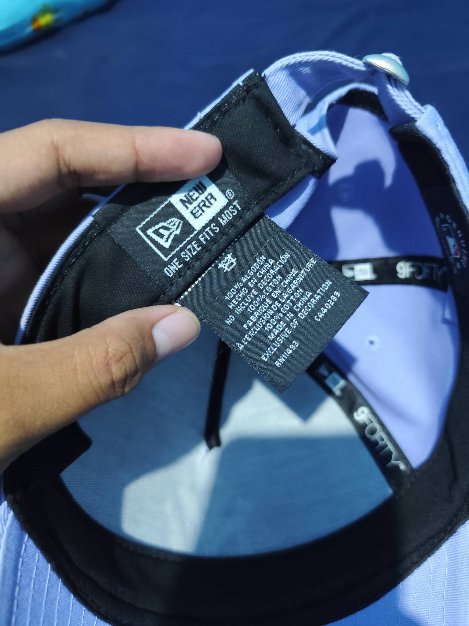 Jual Beli Topi & Pakaian Berkualitas – Bahan Premium, Awet, Nyaman