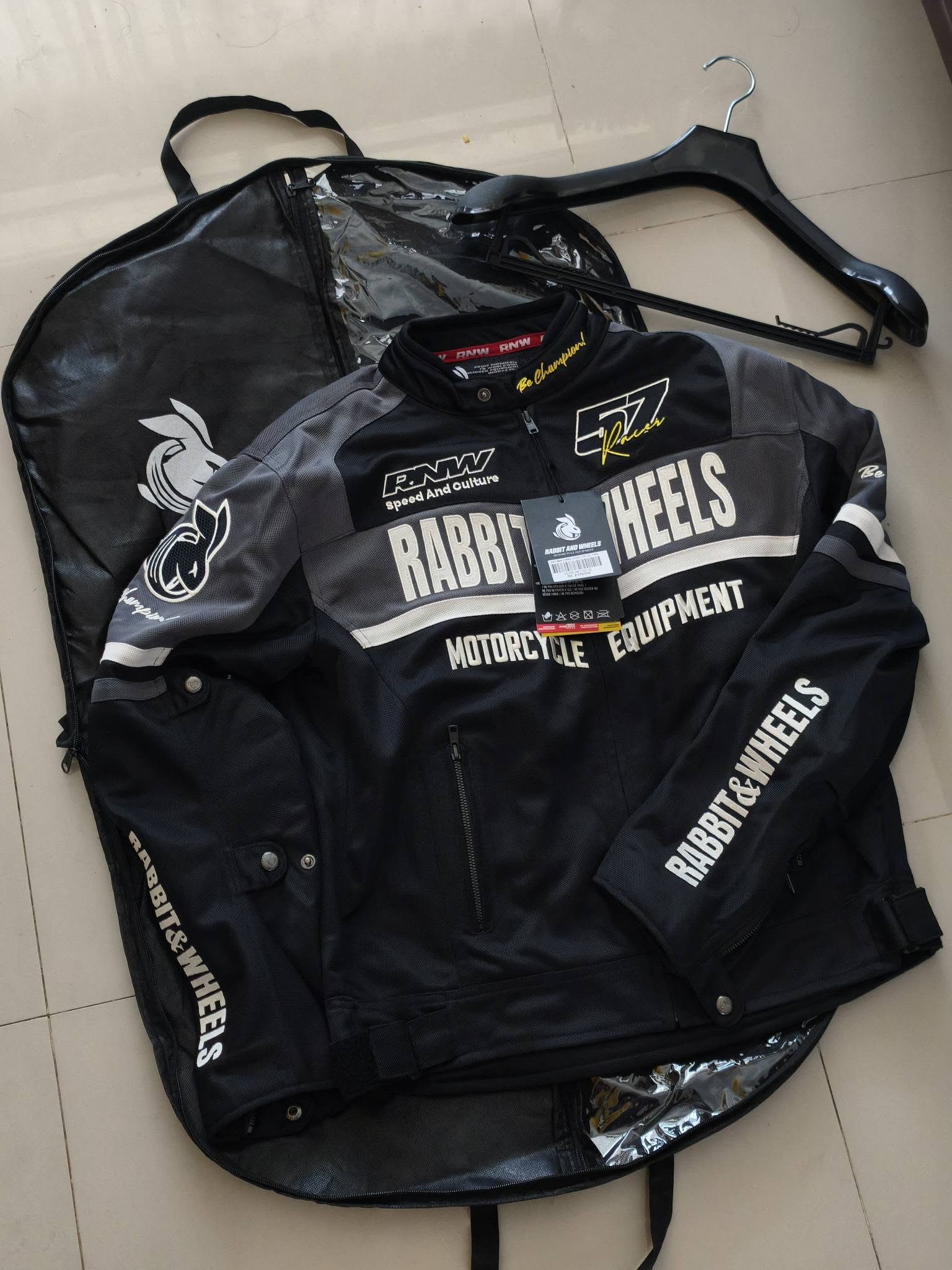 RNW Combo Legacy Grey Size XL BARU – Lengkap, Belum Pernah Dipakai🔥