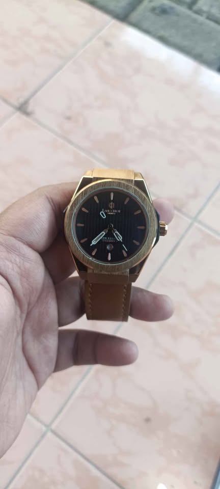 Dijual Jam Tangan Pria Lancelot Original – Tampil Sporty, Elegan
