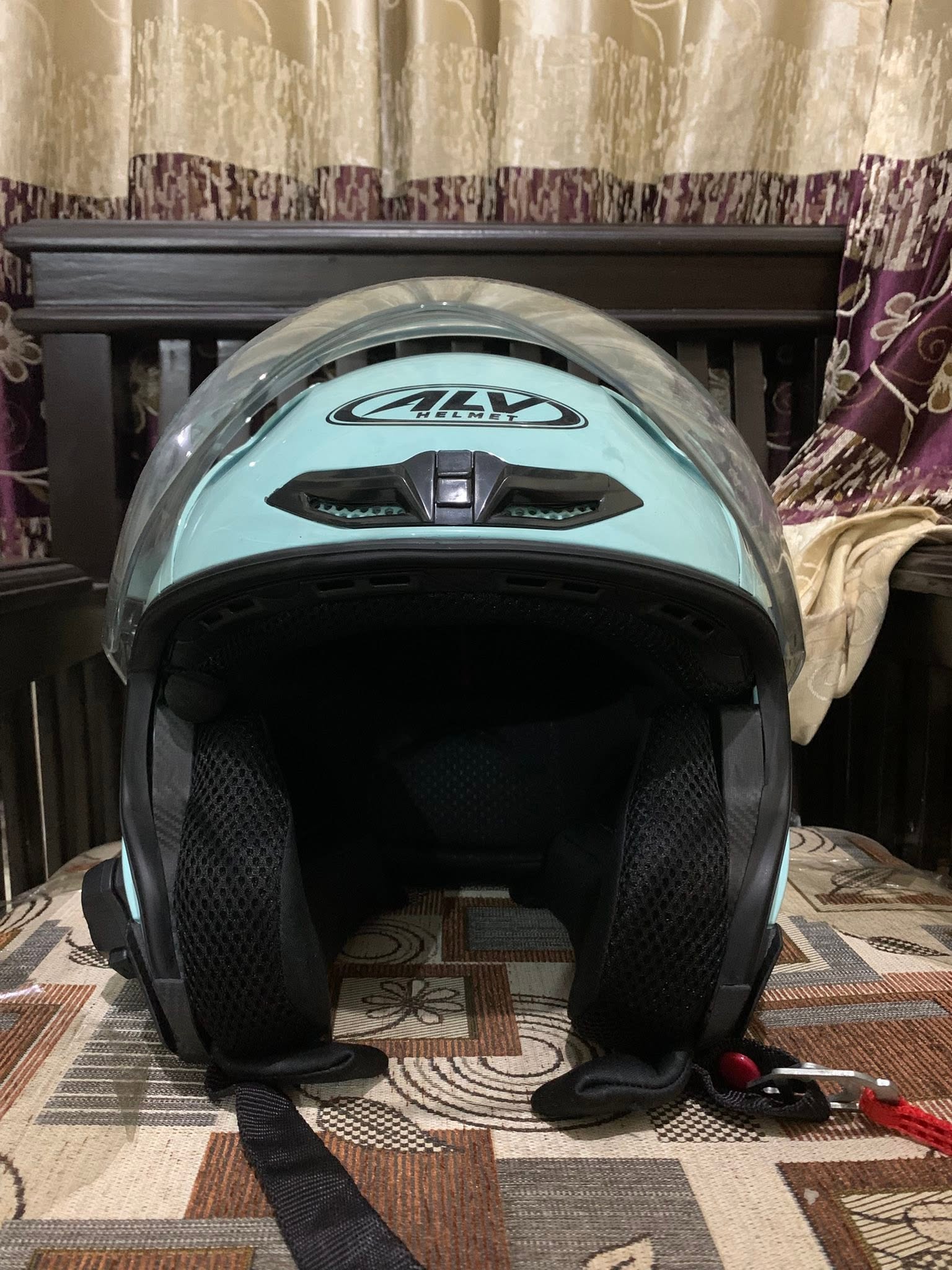 FOR SALE HELM ALV ULTRON PRO SIZE XL + IC Y10 – LIKE NEW, MURAH! 🔥
