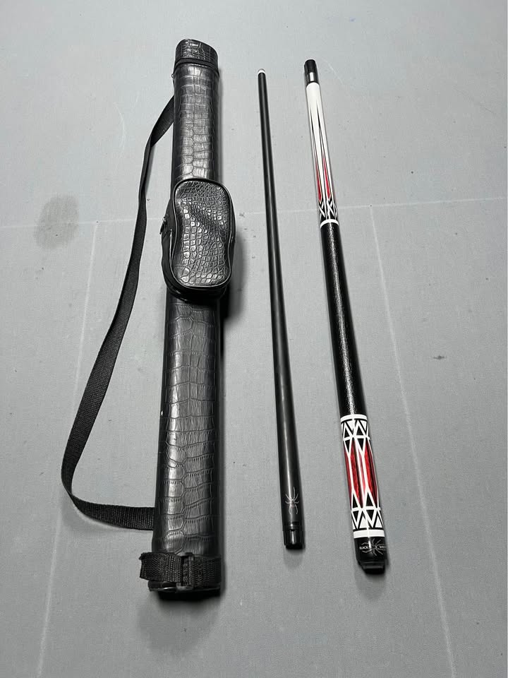 Jual Stik Biliar Play Black Widow Baru – Shaft Carbon, Bonus Tas🔥