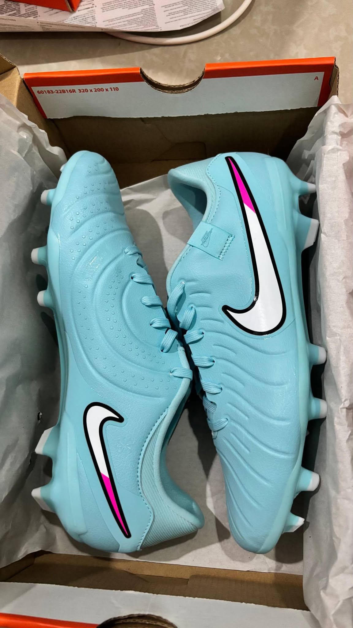 Jual Beli Sepatu Bola Bogor • Depok • Cilengsi • Bekasi 🔥