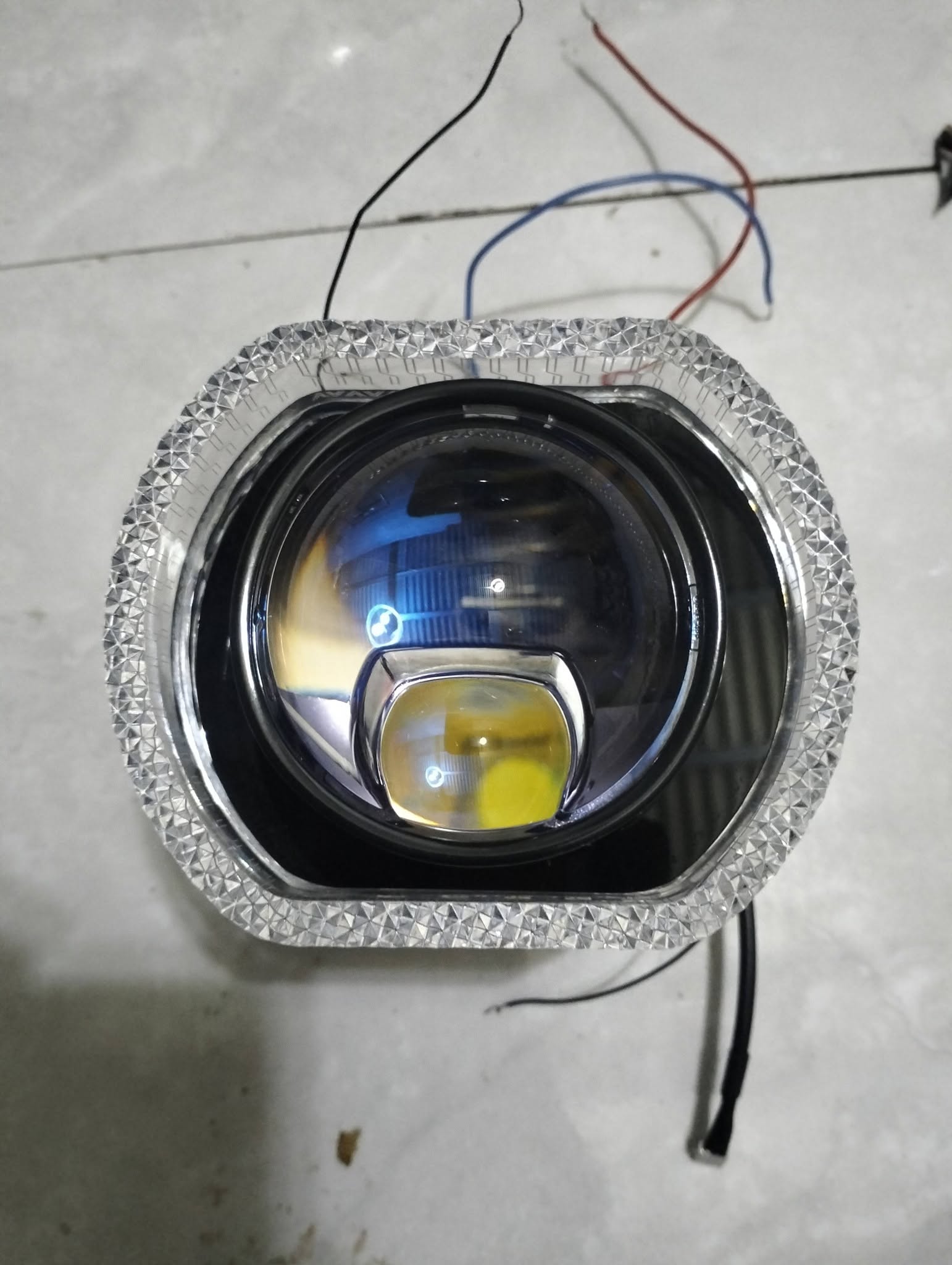 Jual Biled + Sorn Full RGB Super Terang – Bisa Setting Lewat HP