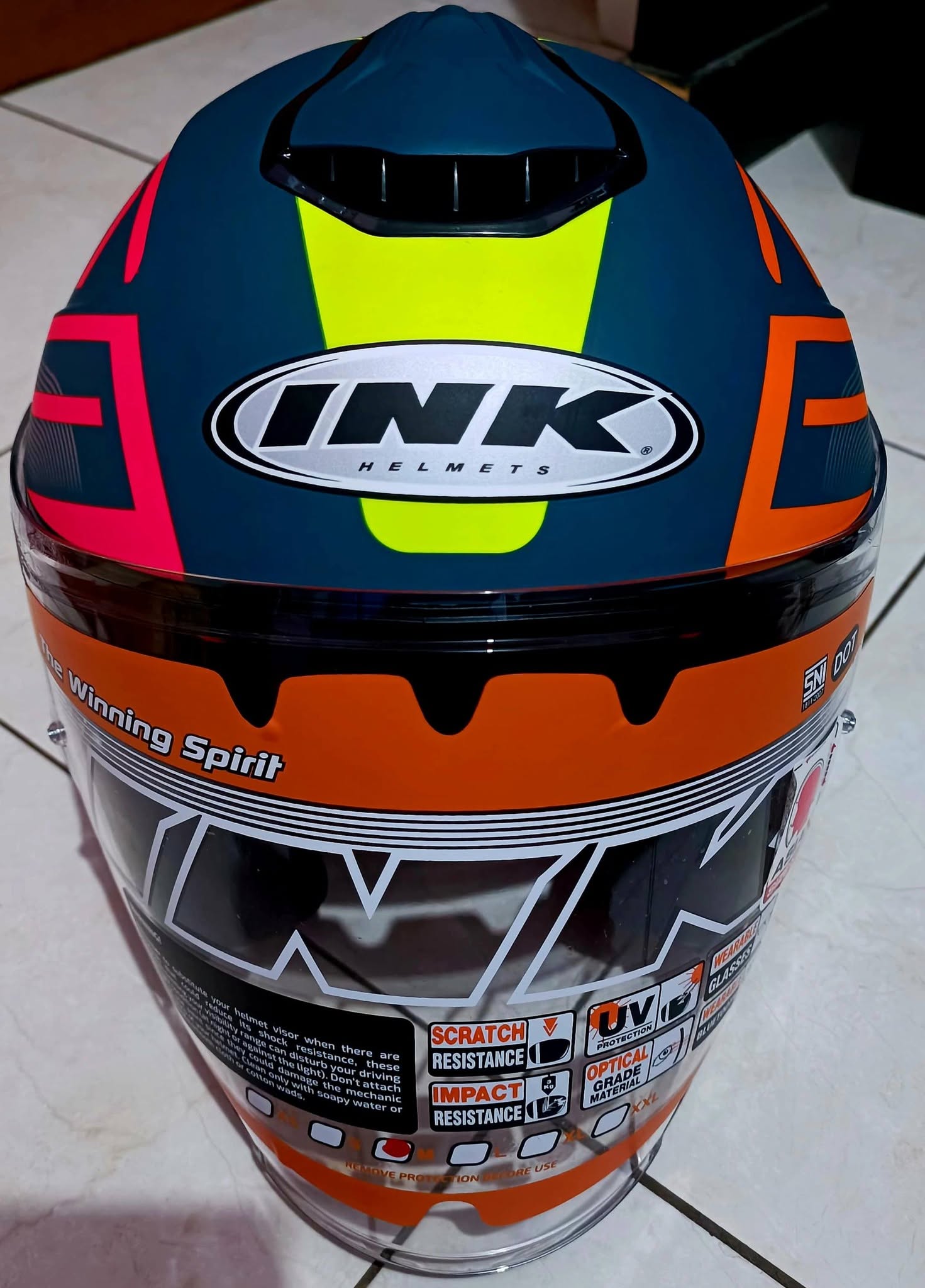 Jual Helm Size M – Kondisi Bagus, Dijual Karena Kekecilan