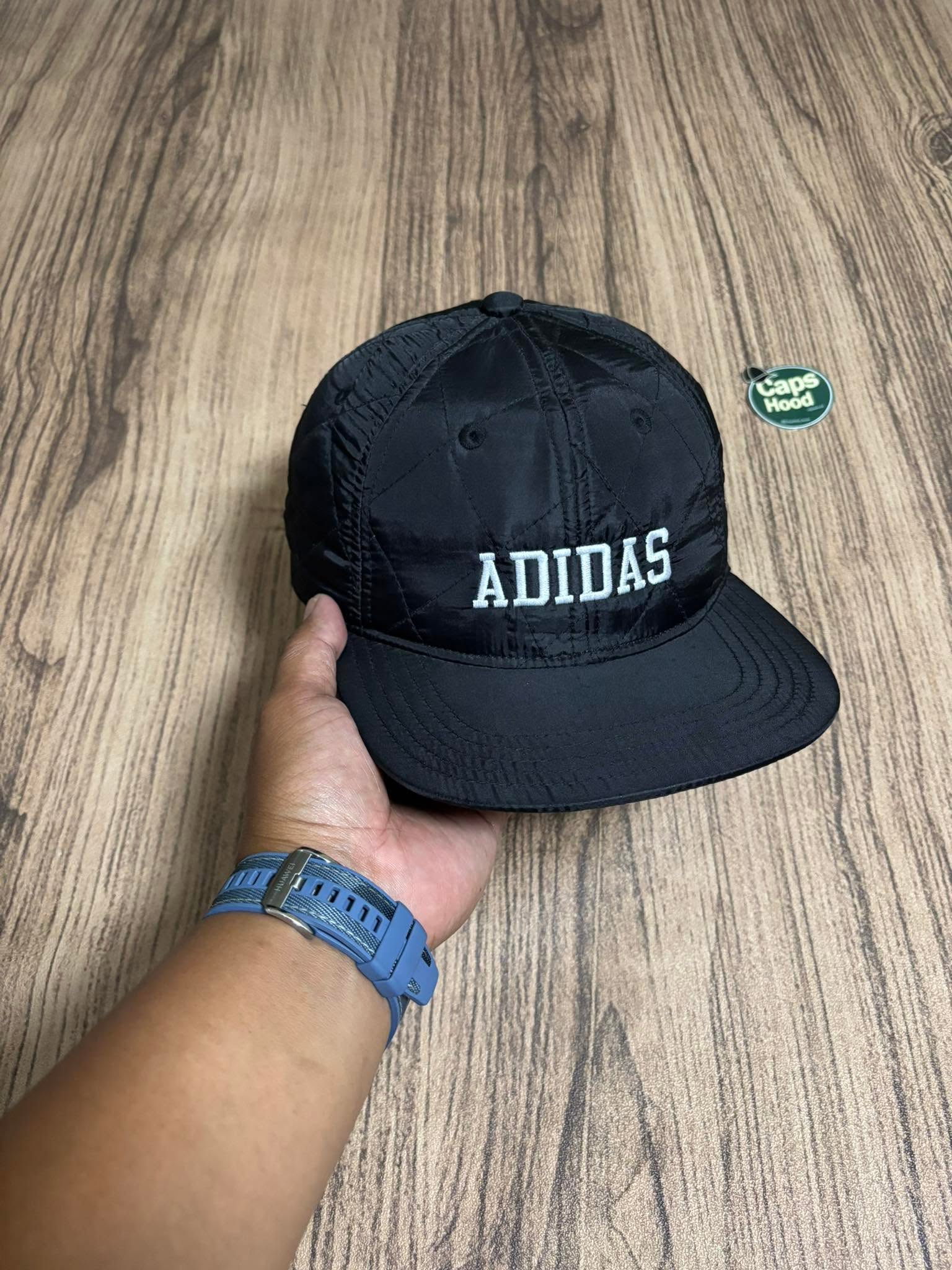 Jual Topi Second Original – Kondisi Bagus & Siap Pakai! 🧢