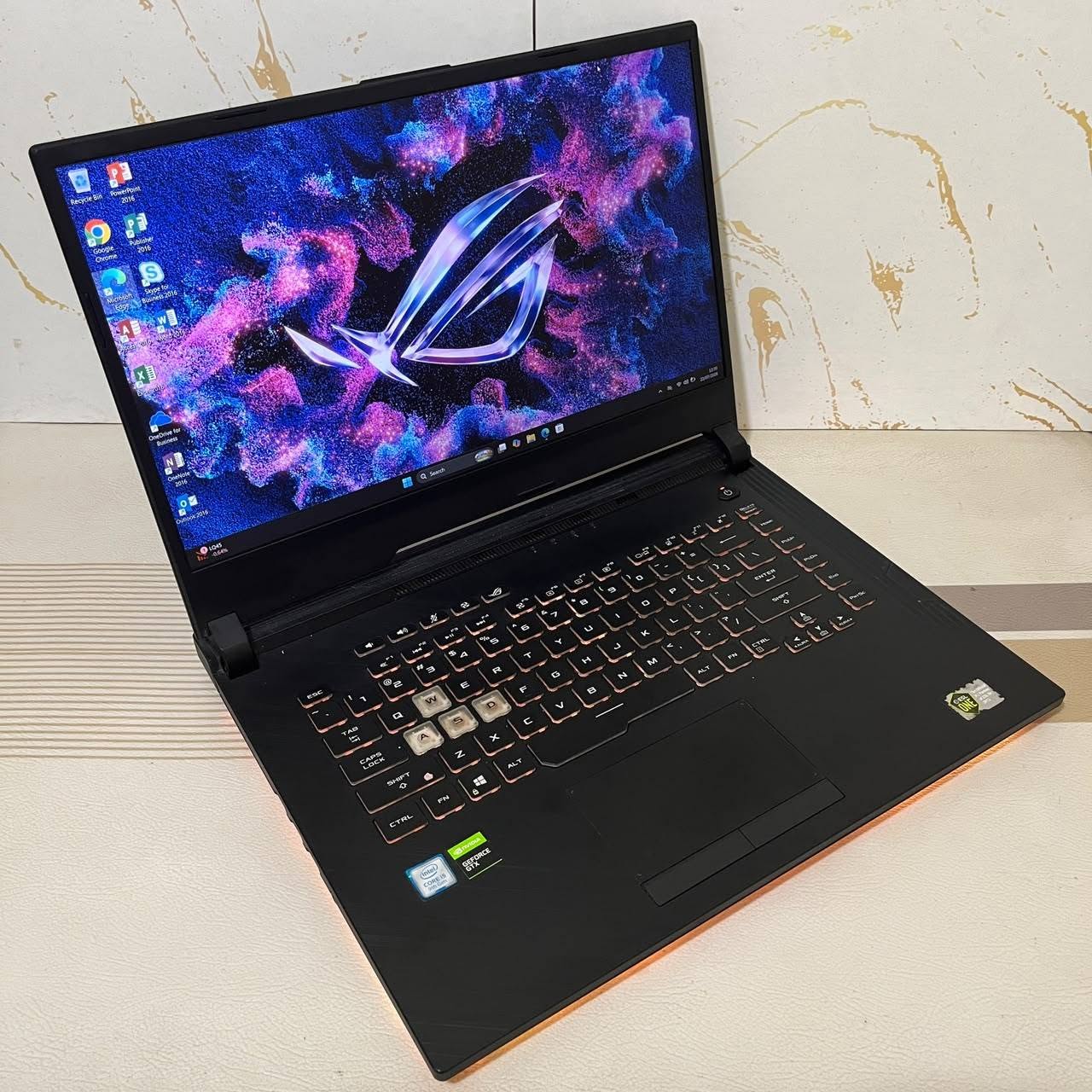 FORSALE Asus ROG Strix G531GD | i5-9300H | RAM 16GB | SSD 512GB | GTX 1050 4GB