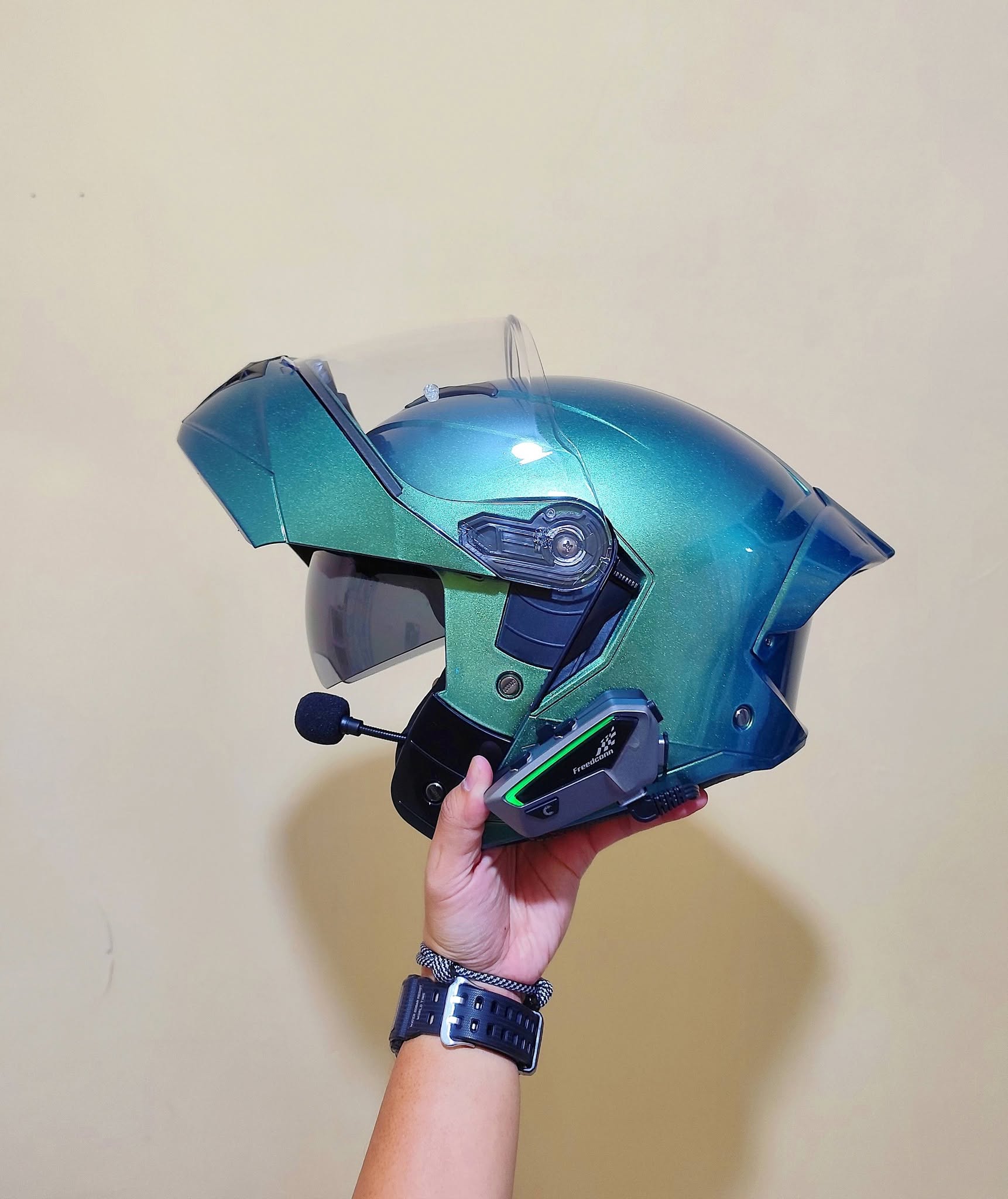 FOR SALE Helm + Intercom | Kondisi Mantap, Siap Pakai! 🔥