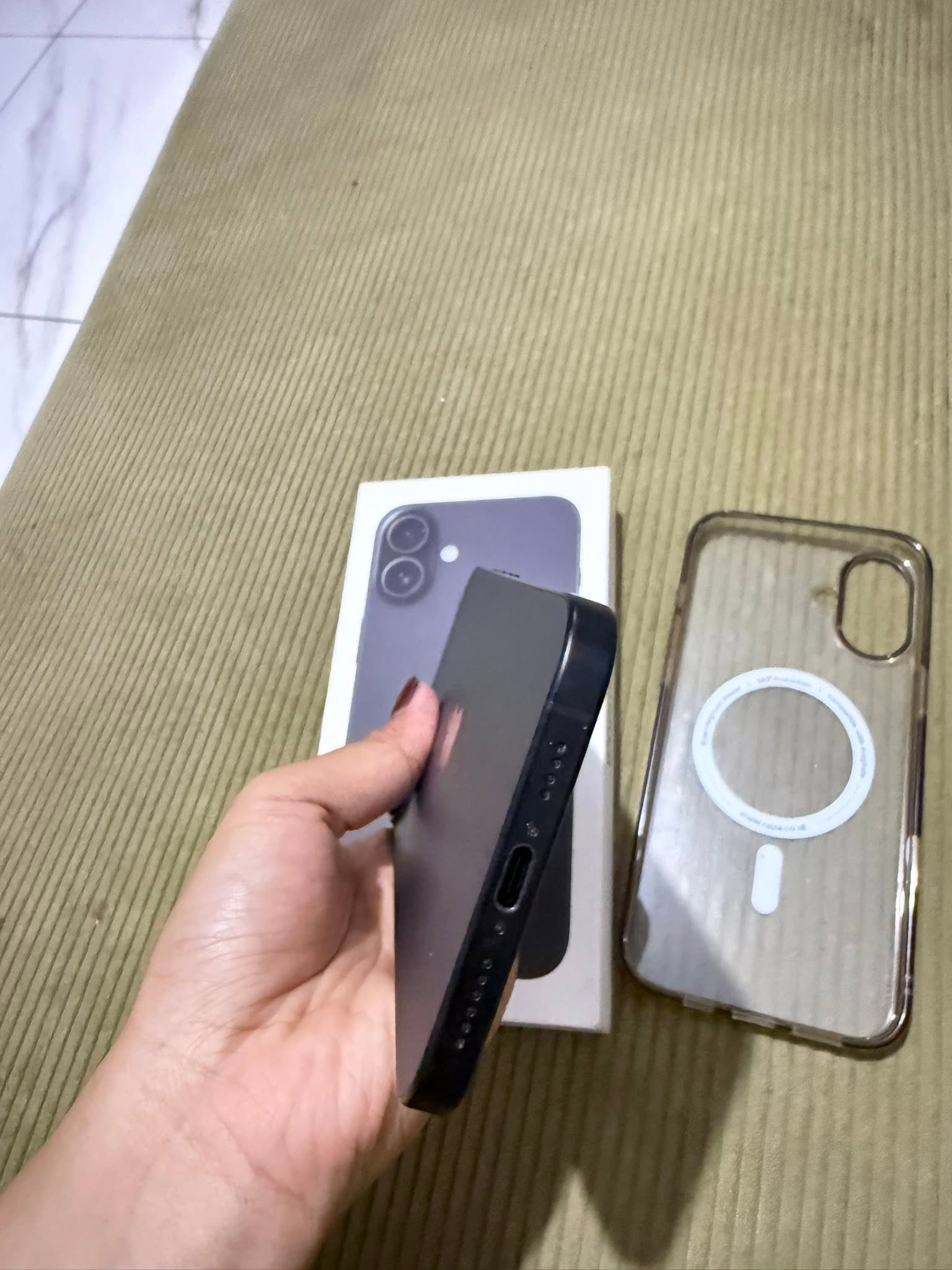 DIJUAL CEPAT iPhone 16 Plus 128GB iBox Garansi ON – Mulus, Fullset