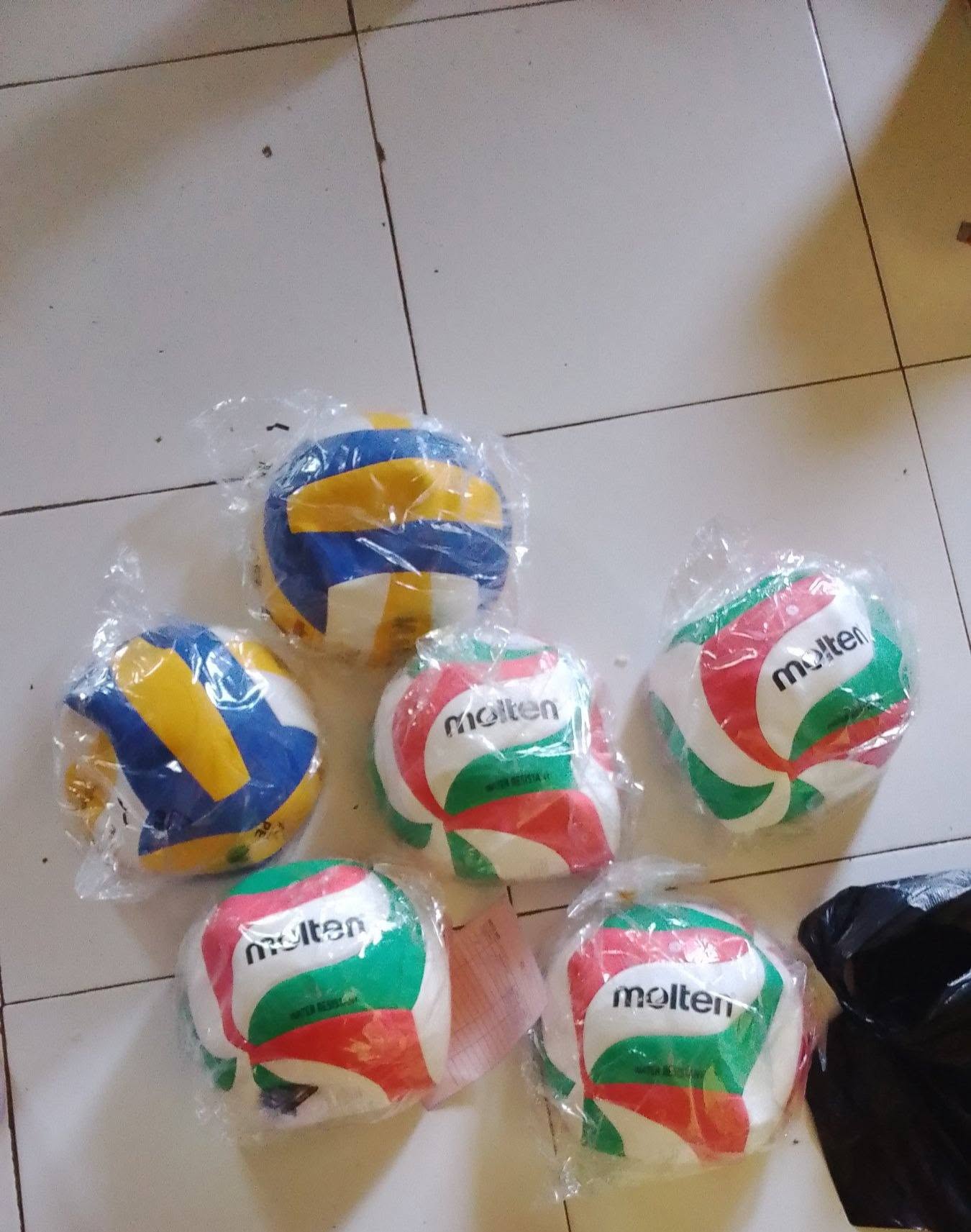 JUAL CEPAT! Perlengkapan Bola Voli Berkualitas – Siap Kirim
