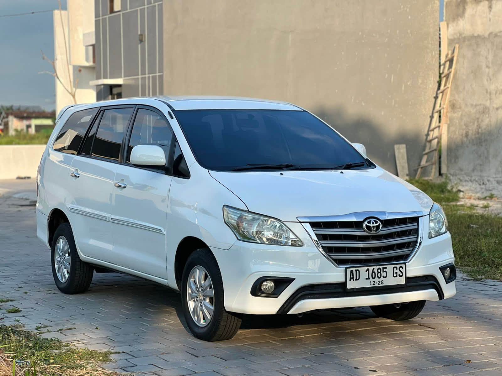 GRAND INNOVA BARONG 2.5 G DIESEL MATIC 2013 AKHIR