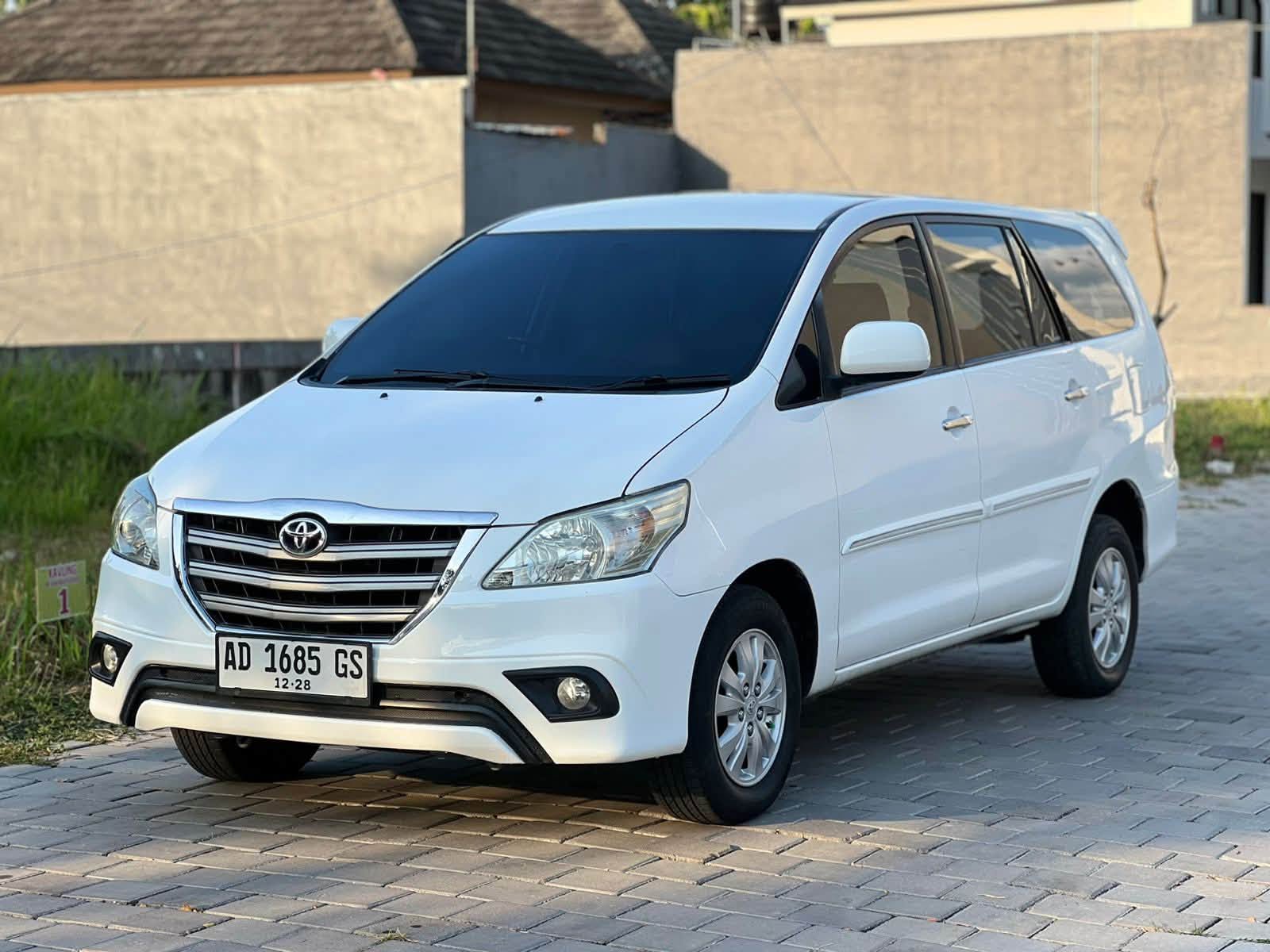 GRAND INNOVA BARONG 2.5 G DIESEL MATIC 2013 AKHIR