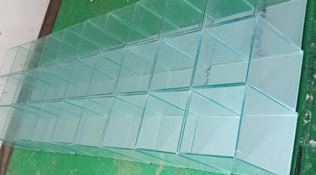 Akuarium Ikan Cupang 12×12×15 cm – Harga Hemat, Bisa Custom! 🐟✨