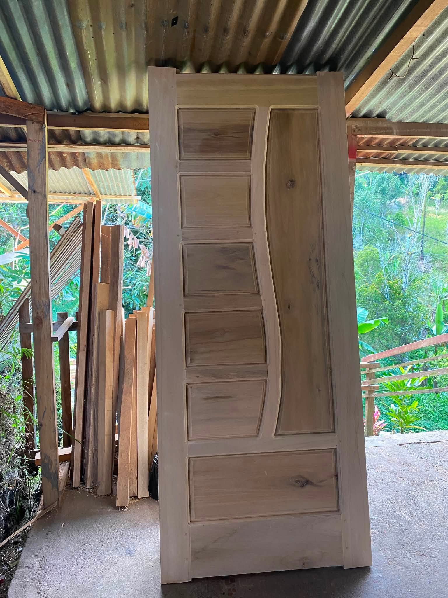 Menerima Pesanan Pintu, Jendela & Kusen Kayu Berkualitas