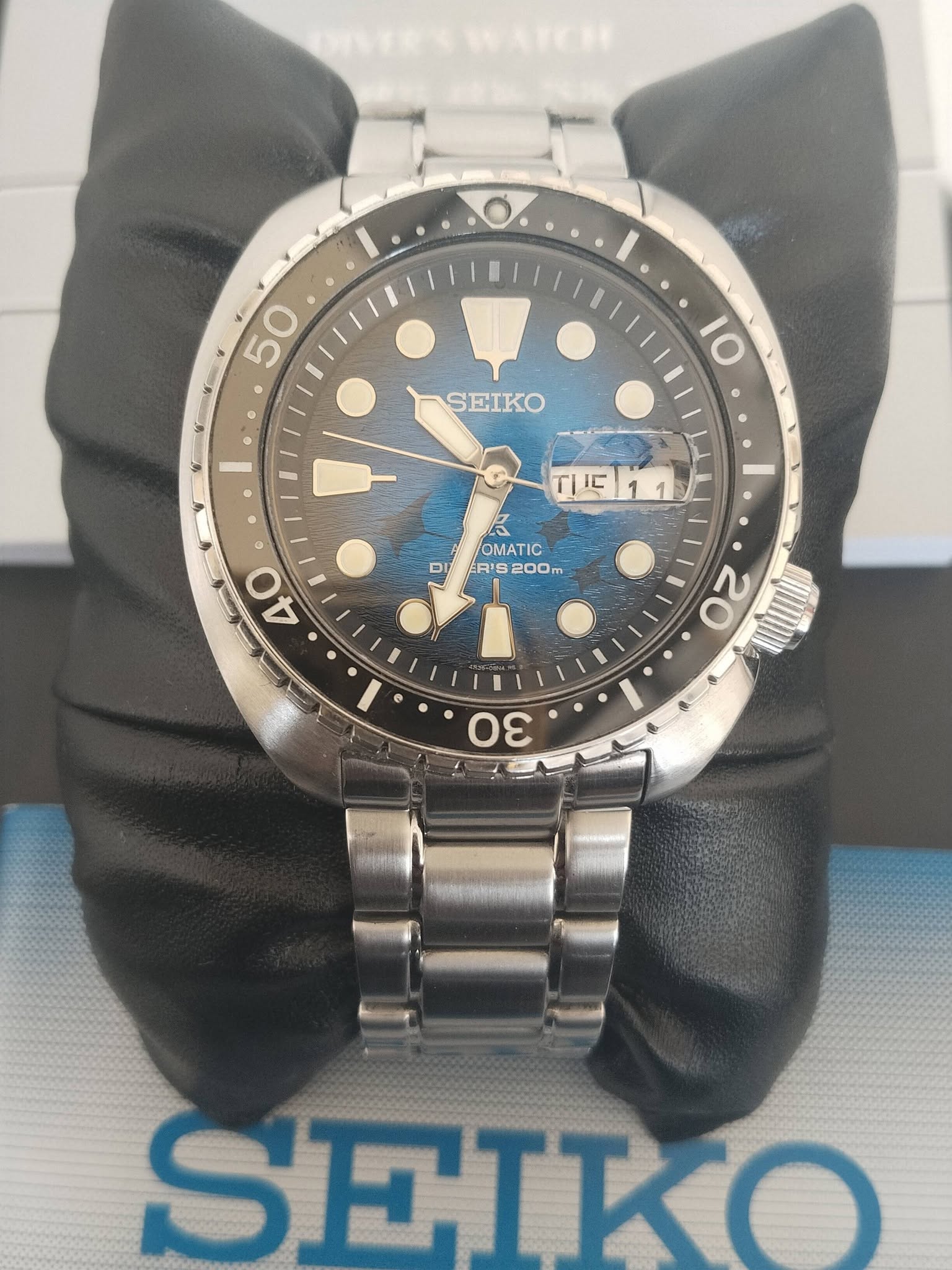 Seiko Prospex SRPE39K1 Manta Ray Save The Ocean Stainless Steel