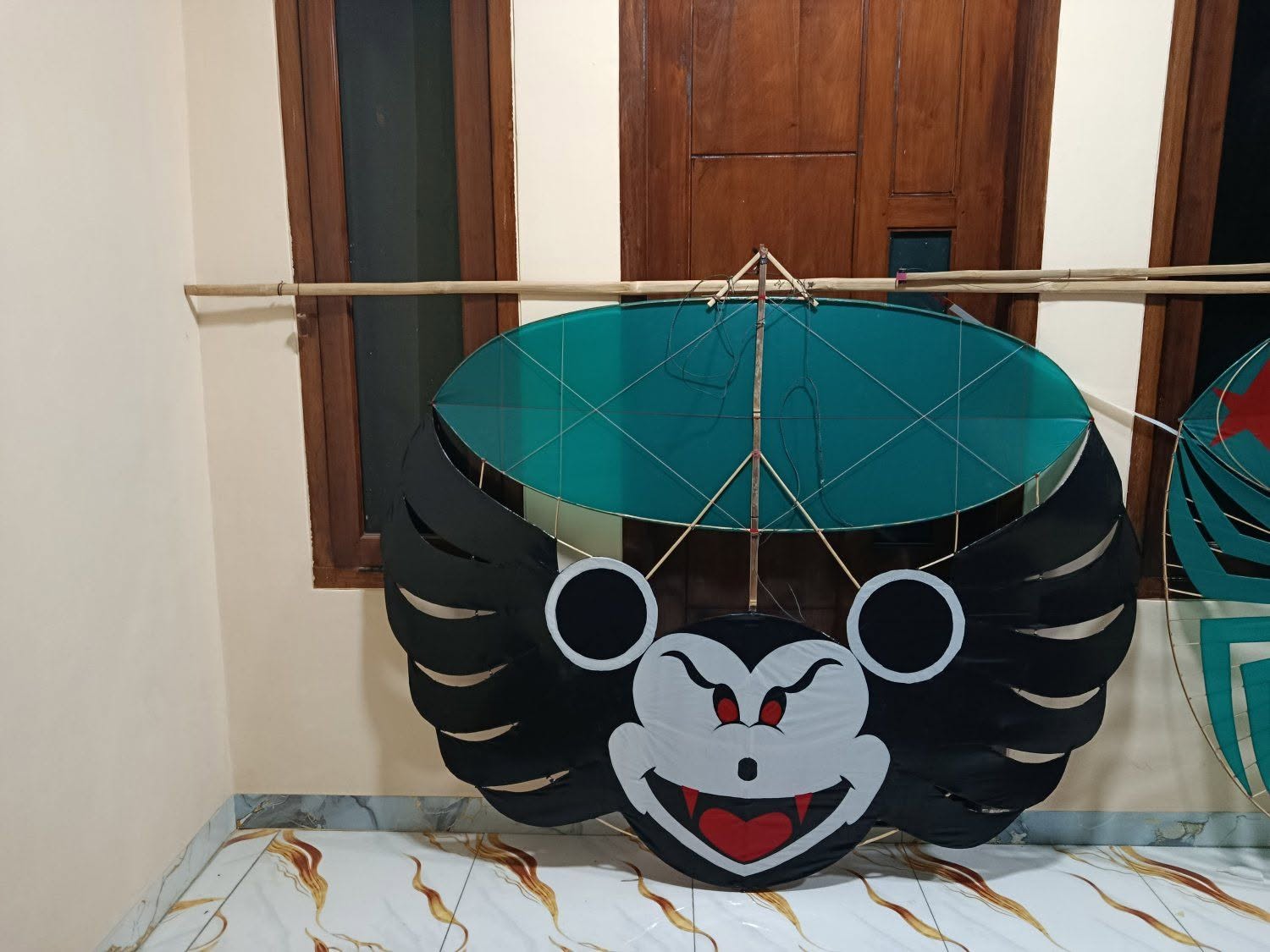 JUAL LAYANGAN 150 CM – SIAP TERBANG! 🔥