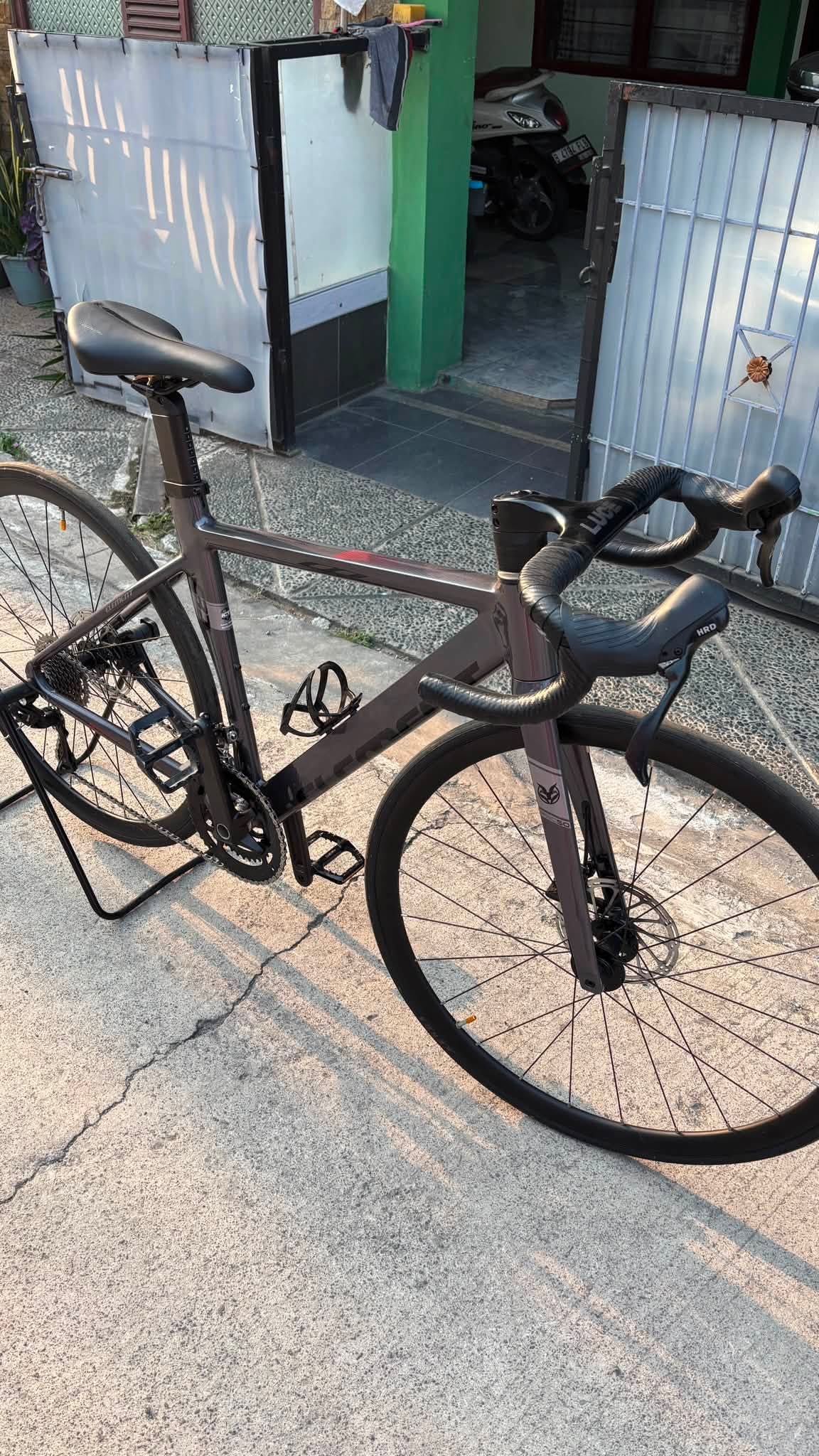 FOR SALE!! SEPEDA ROADBIKE ELEMENT FRC 50 CRD