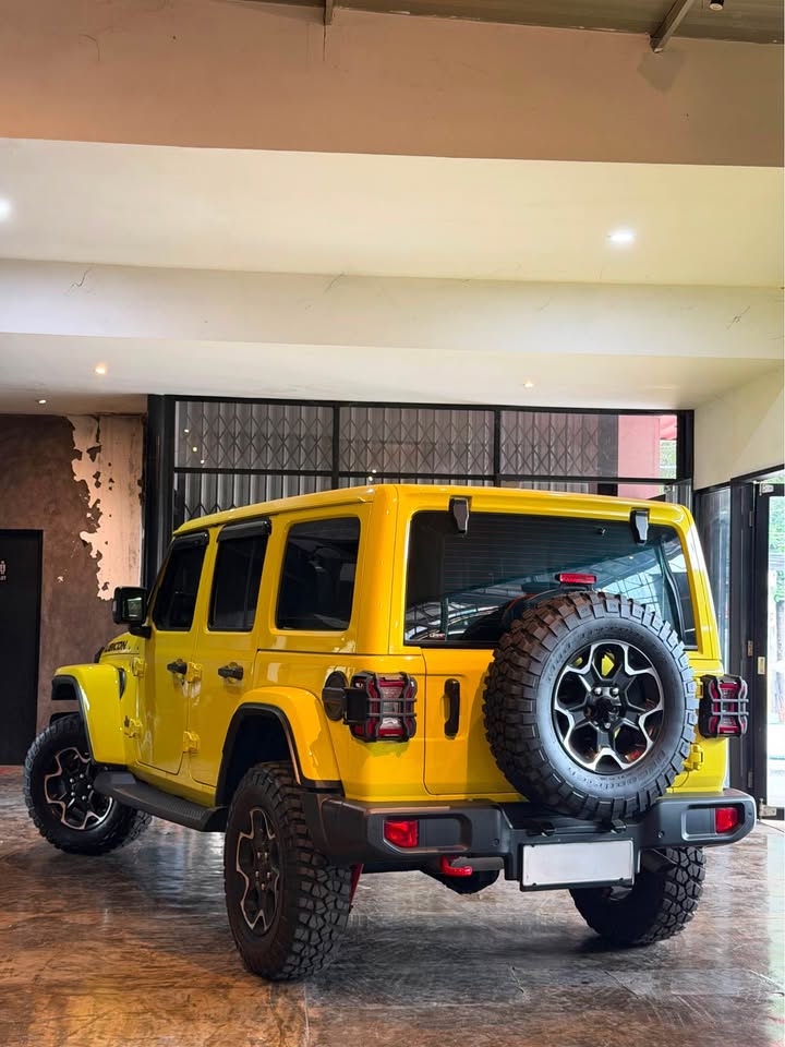 JEEP WRANGLER RUBICON JL 2.0 — YELLOW ON BLACK | LOW KM | FULL ORIGINAL