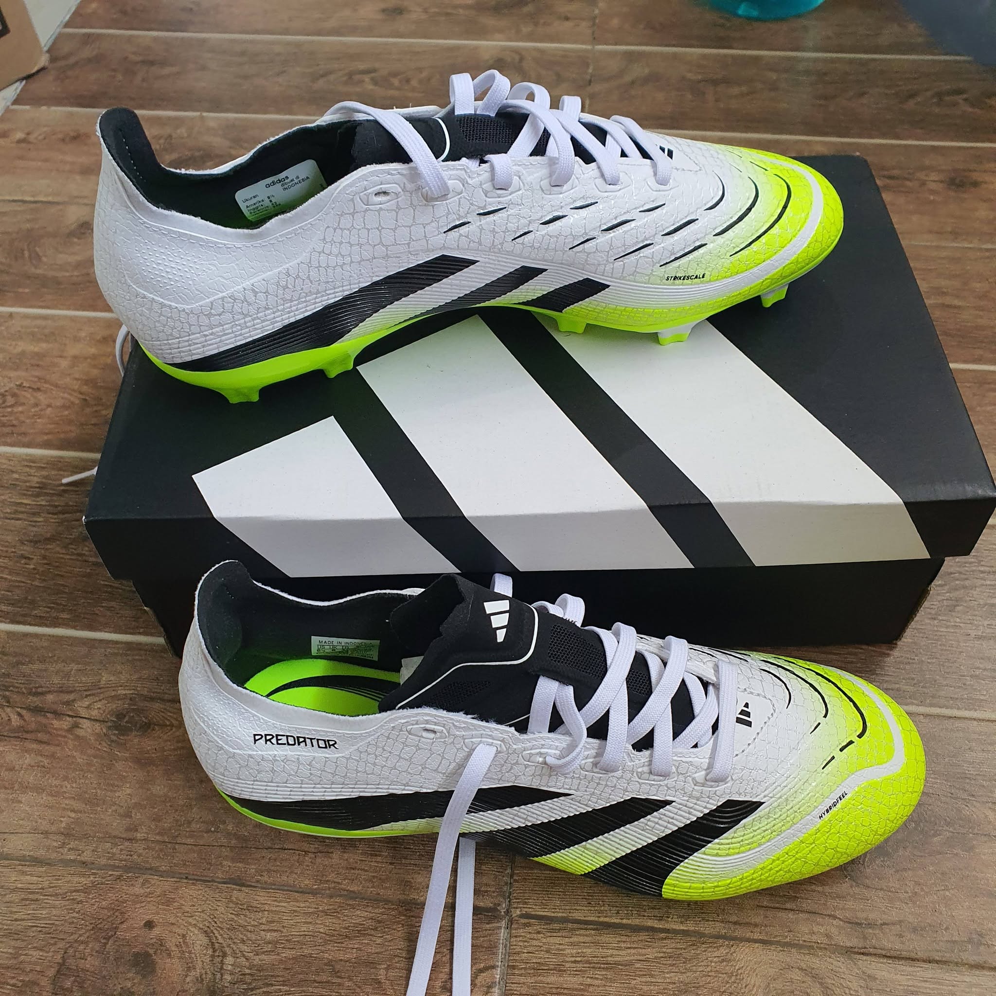 DIJUAL RUGI! ADIDAS PREDATOR FG/MG LEAGUE ORIGINAL SIZE 42 – NEW 🔥