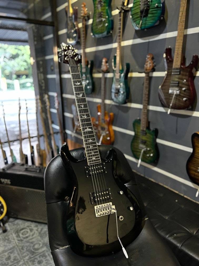 Jual Gitar Elektrik Amarmusica Custom Shop – Harga Terjangkau! 🎸