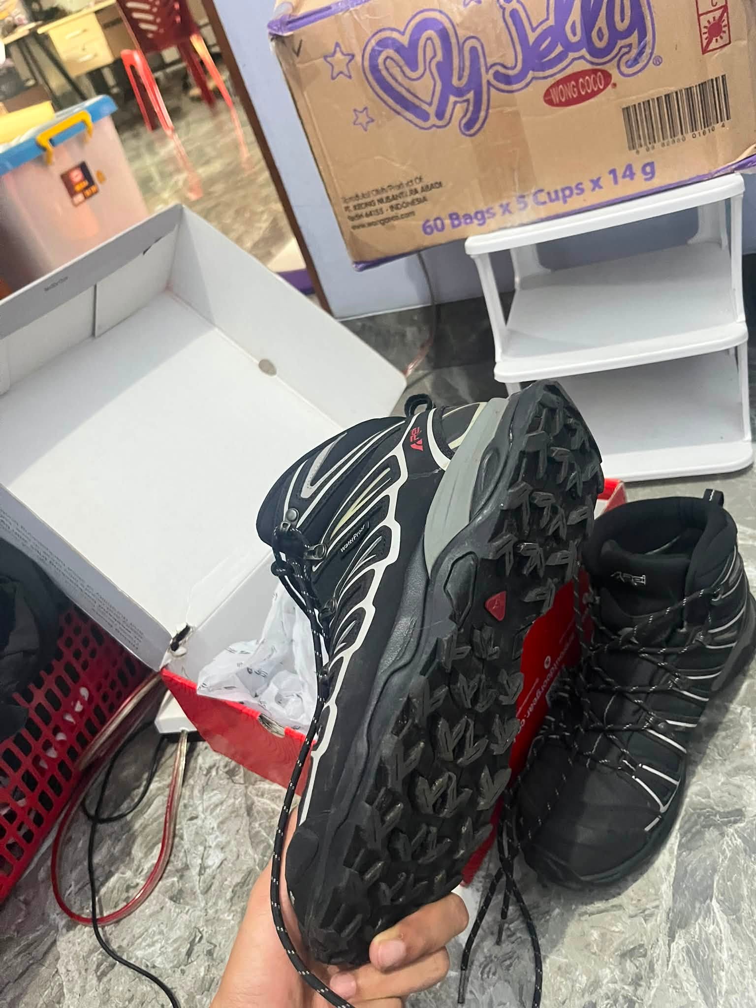 AREI Arizona Waterproof Size 43 — Baru Dipakai 3x Touring, Kondisi Mulus!