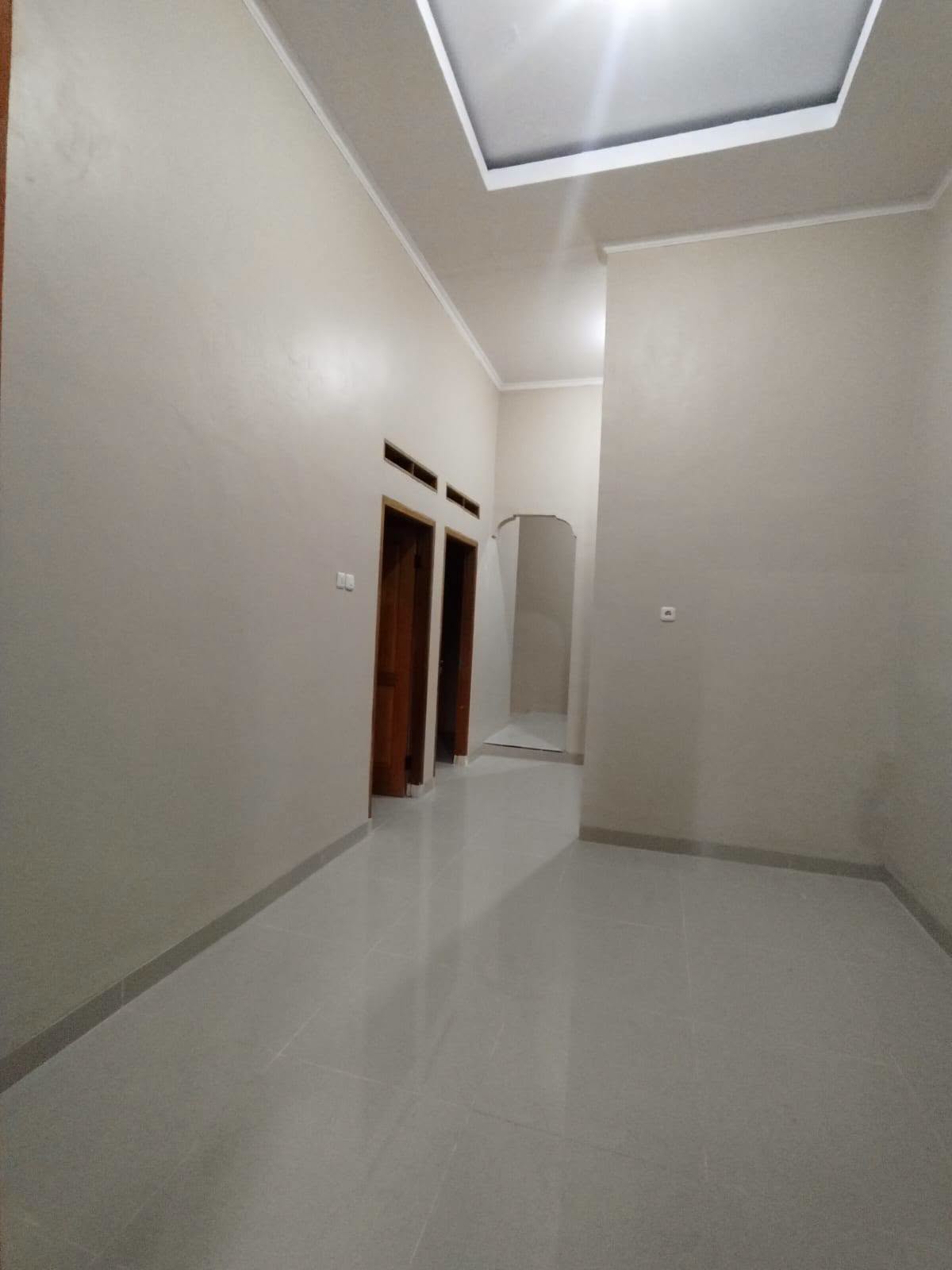 🏠 DIJUAL RUMAH SIAP HUNI – MEGA REGENCY CIKARANG