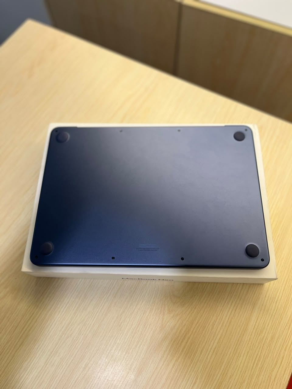 JUAL MACBOOK NEO 8/256GB INDIGO – IBOX 🔥