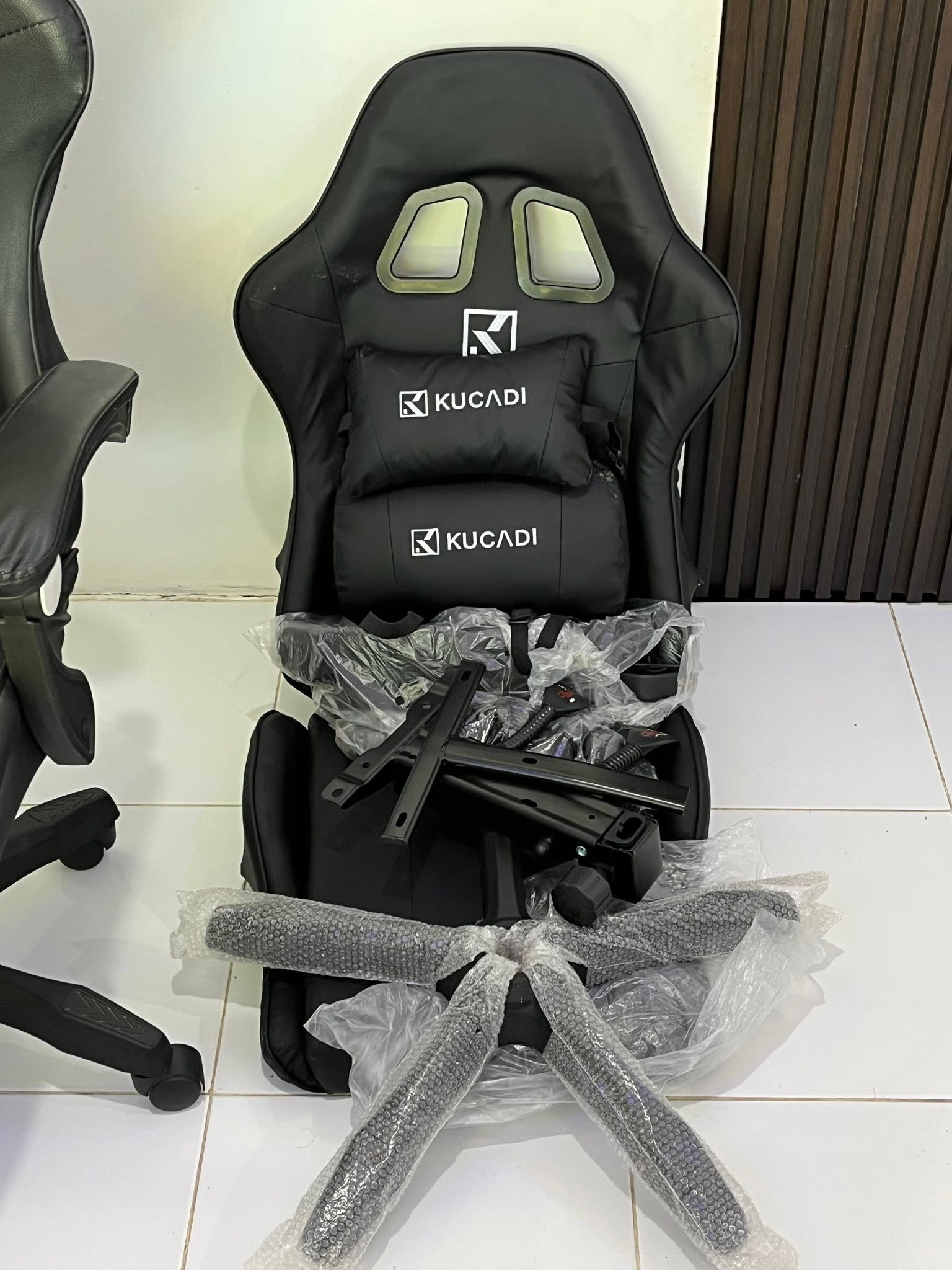 Jual Murah Kursi Gaming Hitam – Cuma 550 Ribuan!